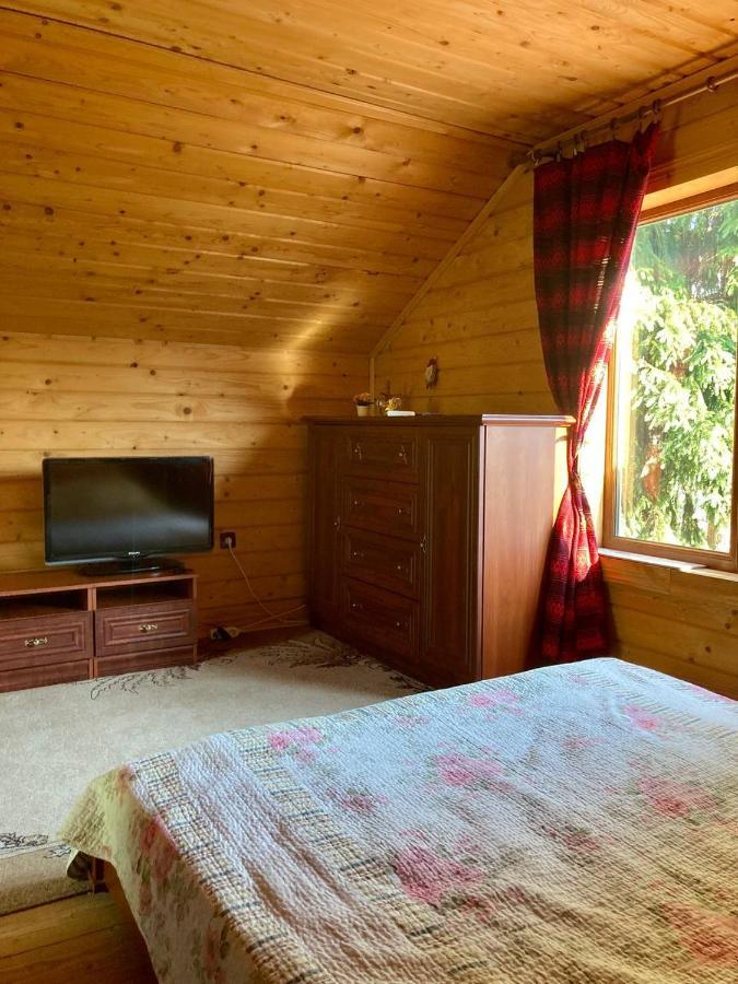 Villa Nagori Slavskoje Rom bilde